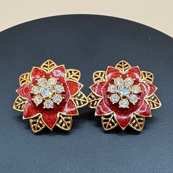 Avon Jewelry - Vintage Avon Poinsettia Clip on Earrings